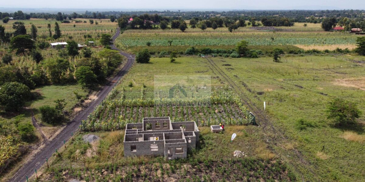50×100 Plots MAKUTANO MWEA PHASE 3 located off NRB-NYERI H/Way Ksh.750,000